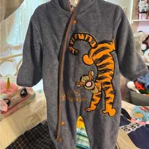 Y2K Disney Baby Blue and Orange Tigger Bunting